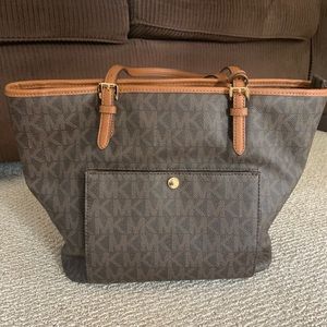 Michael Kors shoulder bag barley used